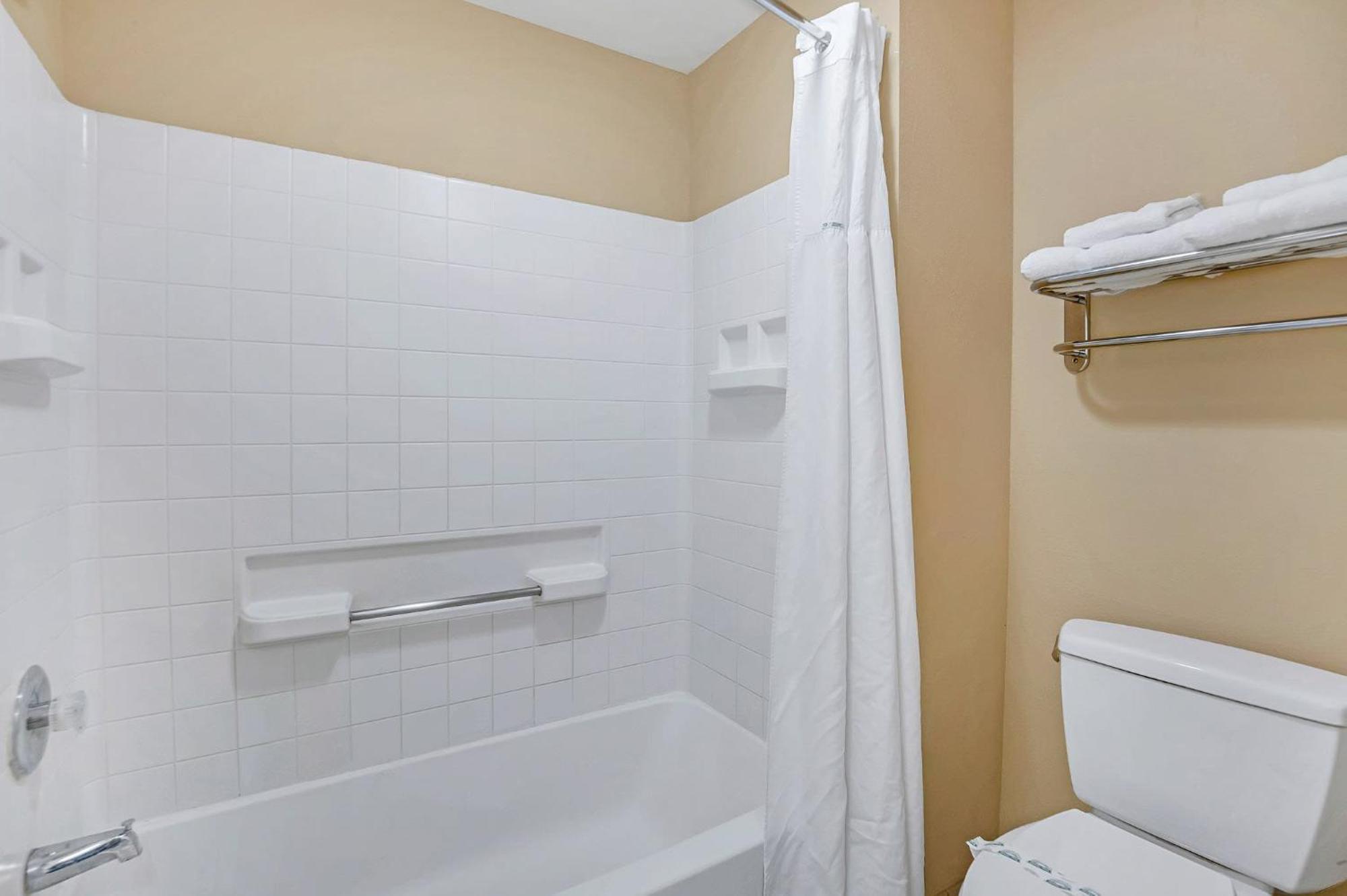 Modern With Arcade Near And Bbq Grill - Apartamento Orlando