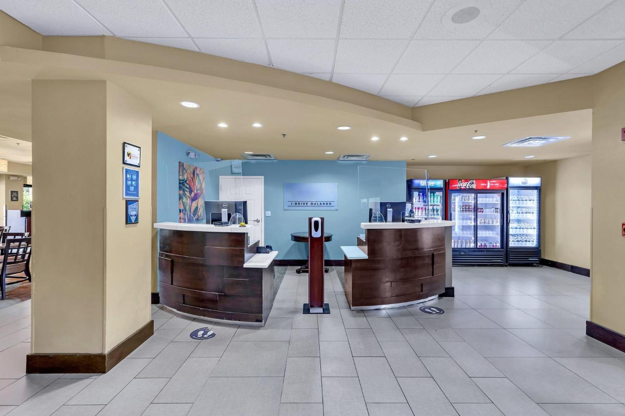 Modern With Arcade Near And Bbq Grill - Apartment Orlando